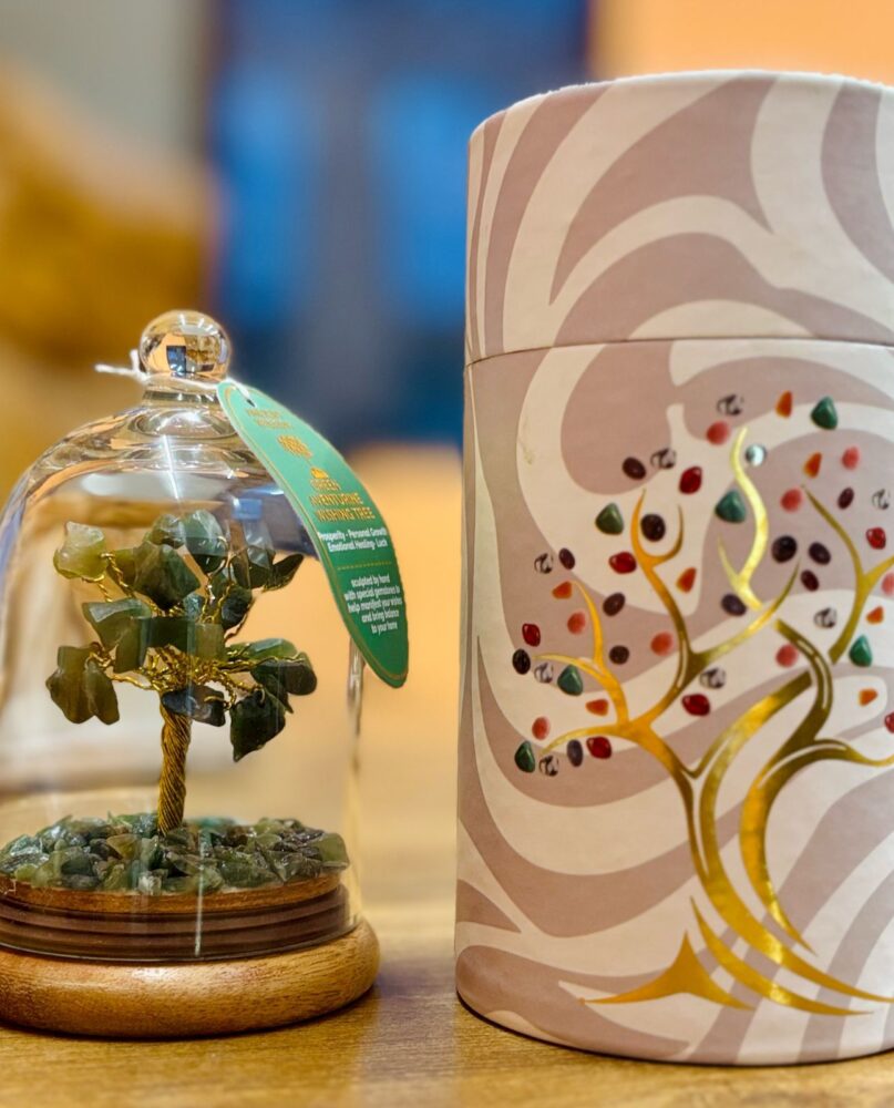 Gemstone Dome Garden - Green Adventurine - 30 chipstones