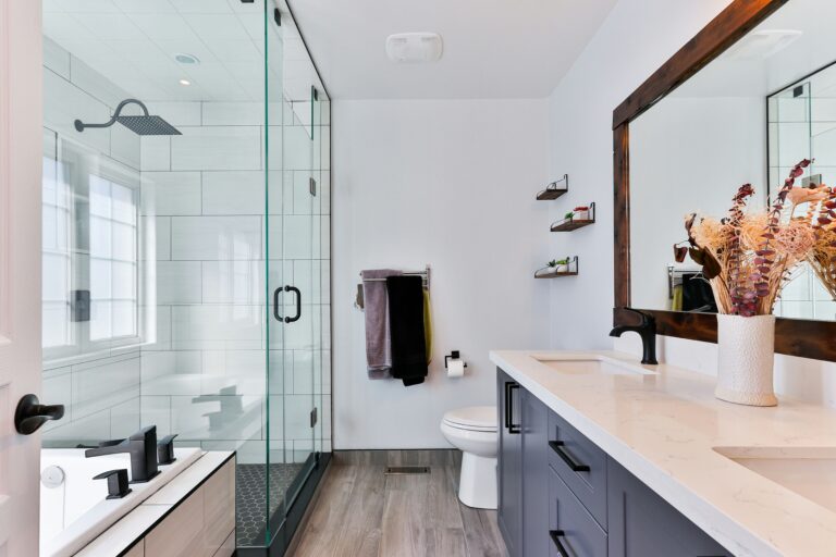 Transforming Tiny Spaces: Innovative Interior Design Ideas for Smaller Bathrooms