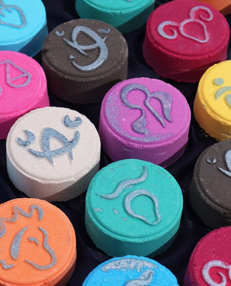 Set of Zodiac Bath Fizzers with Horoscope - Aquarius