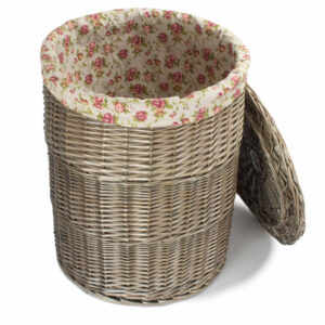 H035RAntiqueWashRoundLaundryBasketWithGardenRoseLining6.jpg