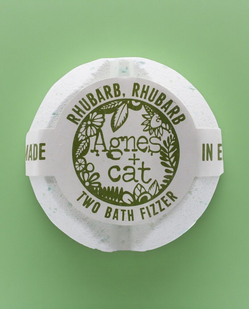 Agnes + Cat Bath Fizzer - Rhubarb Rhubarb