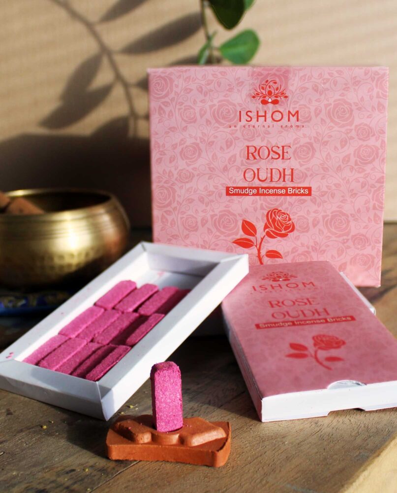 Pack of 15 Natural Incense Smudge Bricks and Burner - Rose Wood