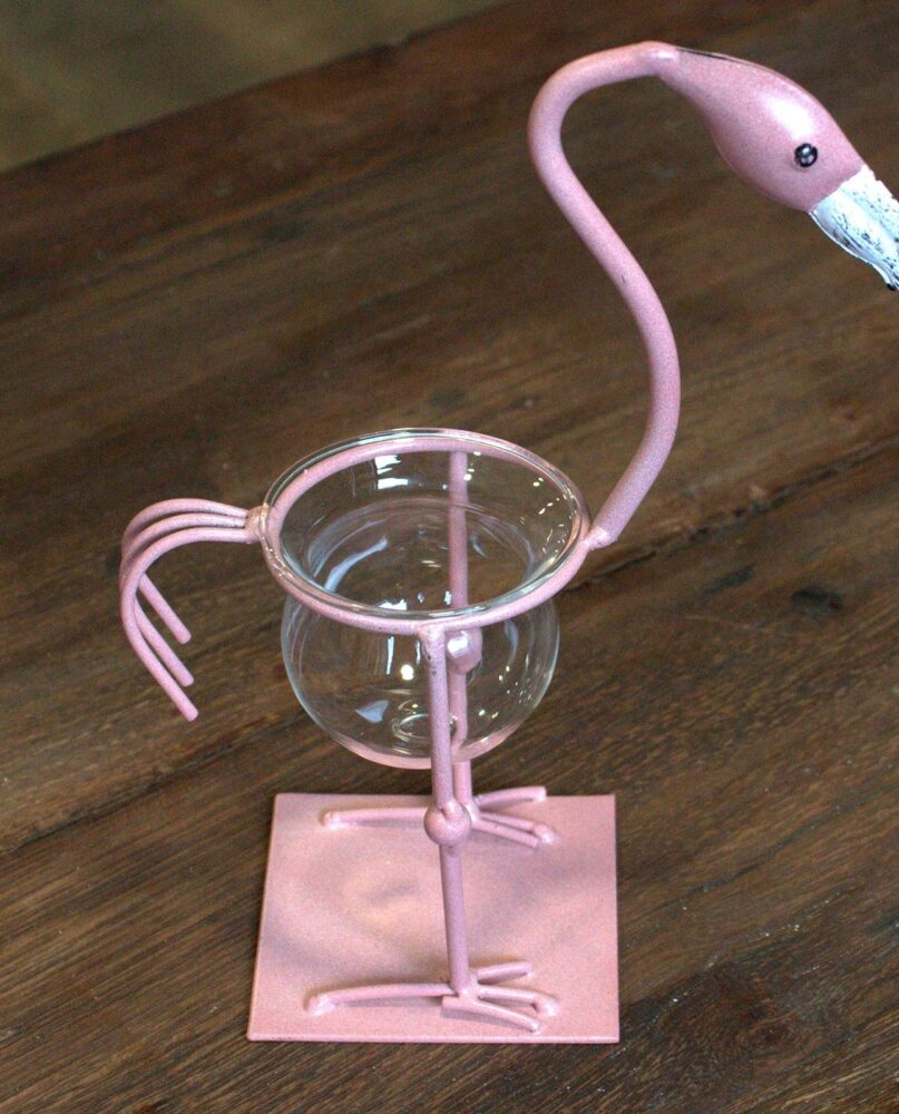 Hydroponic Home Décor - Pink Metal Flamingo Des 2