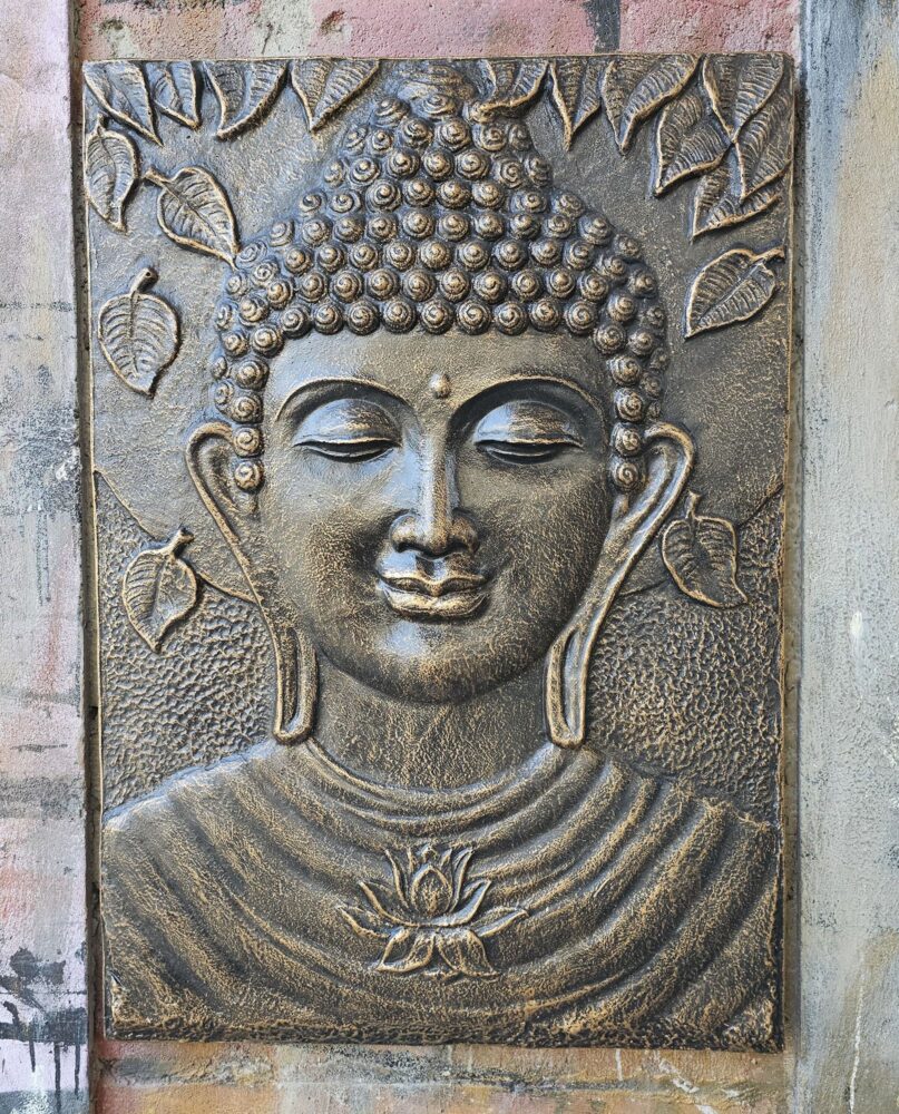 Large Buddha Iron Frame Antique Gold Relief - 0.7x1m
