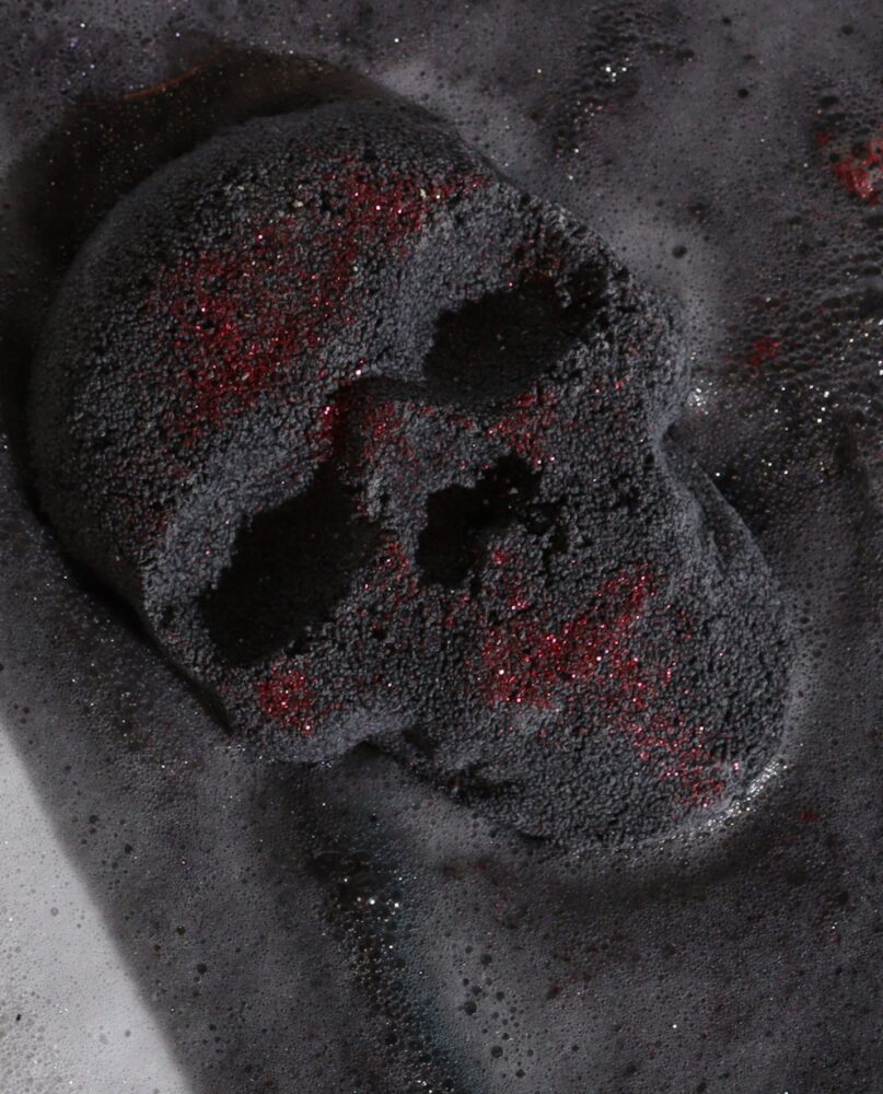 Skull Halloween Bath Bomb 40g